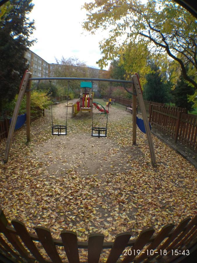 2120 Przyjazni 4 - Tanie Pokoje - Samodzielne Zameldowanie - Self Check In Познань Екстер'єр фото