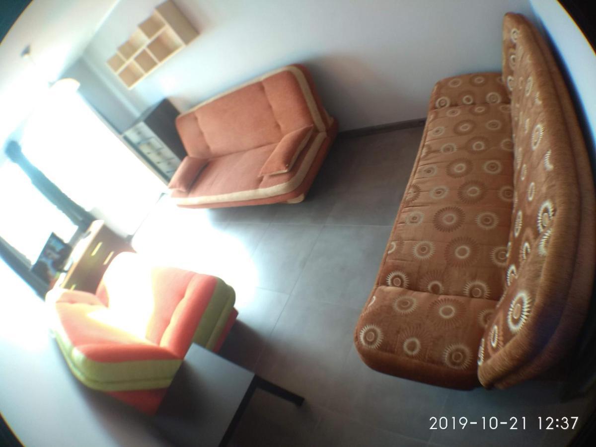 2120 Przyjazni 4 - Tanie Pokoje - Samodzielne Zameldowanie - Self Check In Познань Екстер'єр фото
